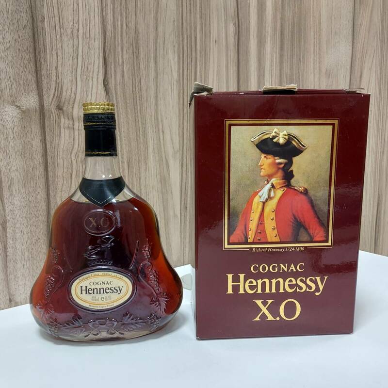 Hennessy ヘネシー XO 金キャップ クリアボトル ブランデー 700ml 40% 未開封 自宅保管品 古酒 洋酒 ◆21096