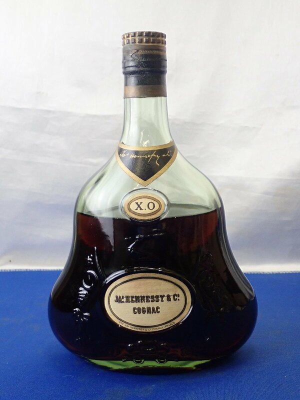 ◎【未開栓】 Hennessy COGNAC XO グリーンボトル 700ml 金キャップ ヘネシー ブランデー コニャック 洋酒 古酒 液面低下 未使用
