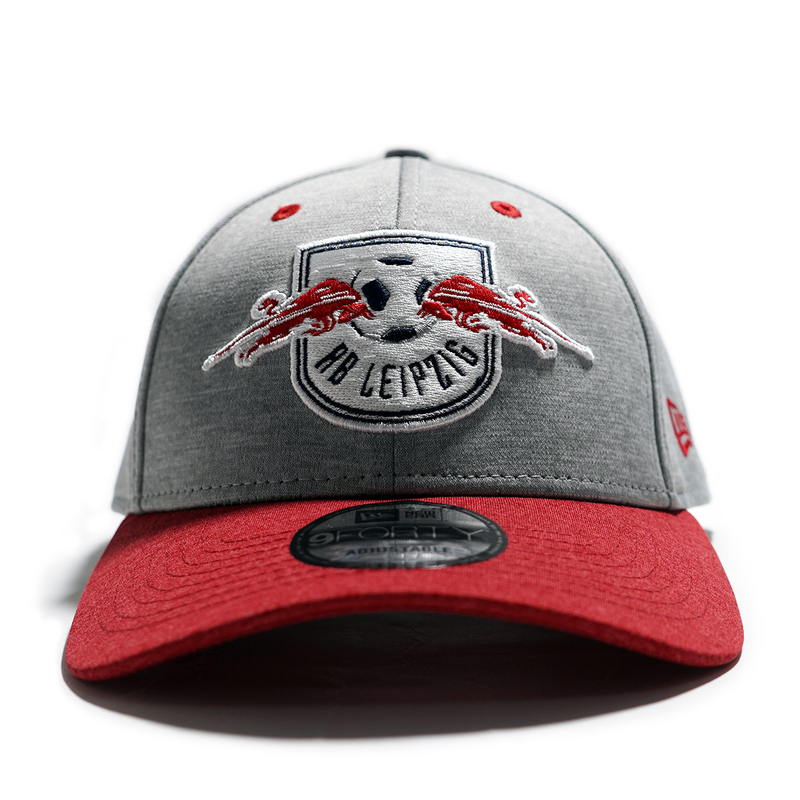 【新品本物 EU購入】Red Bull レッドブル×New Era ニューエラ■ RED LEGACY CAP ■ グレーR ■9Forty サッカーチーム キャップ 帽子