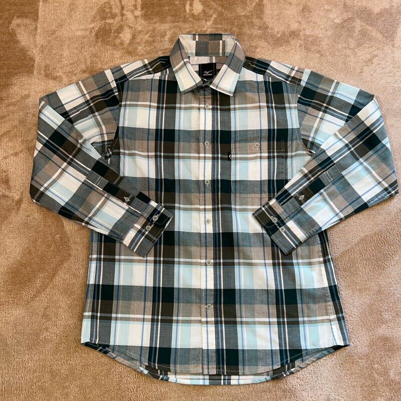 ミズノの長袖シャツ チェックシャツ ミズノアウトドア　メンズMサイズ　白×緑×青　アウトドアウェア