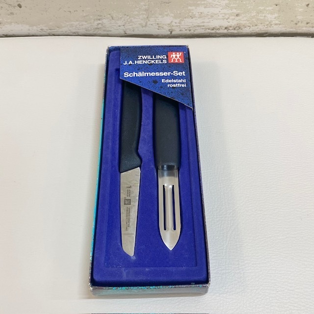 ZWILLING J.A.HENCKELSV　果物ナイフセット 2本セット ツヴェリング ヘンケルス 芯取り ケース付き