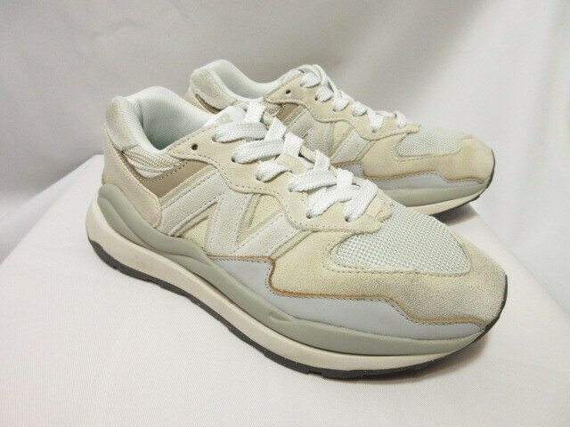 New Balance 57/40 M5740 GRM 23.5cm ニューバランス ボリュームスニーカー ランニングシューズ オフホワイト ベージュ ホワイト