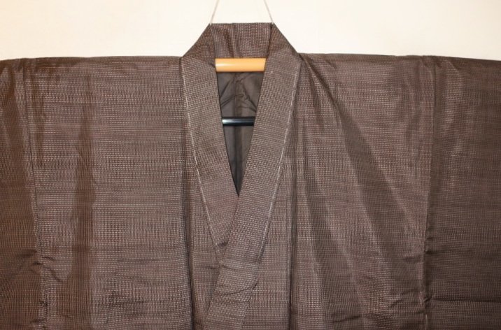 弐9176 本絹泥大島紬 男性着物 裄67丈134 К鉄茶セピアブラウン カッコイイ着物だけシリーズ 珍色 未着用新品級