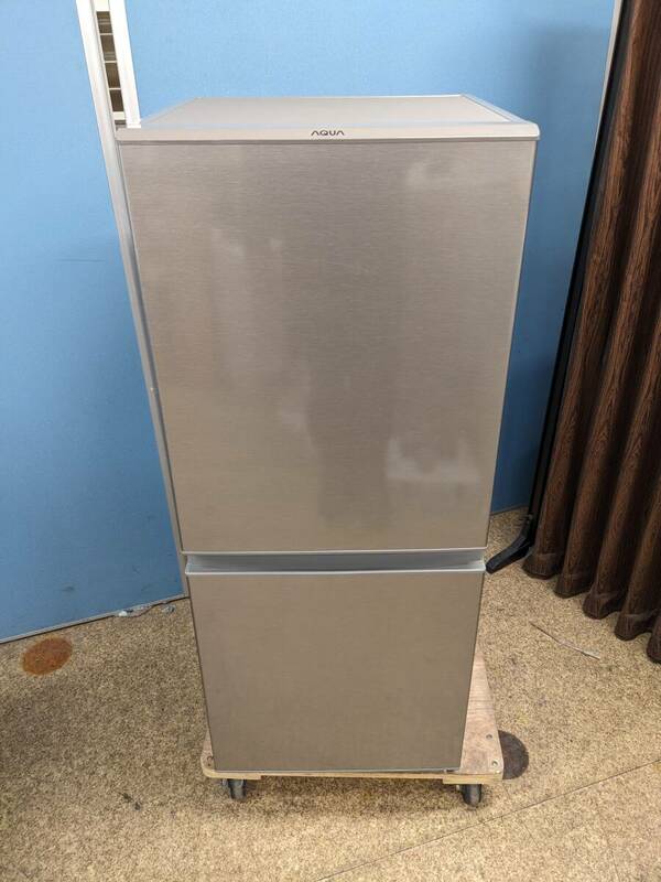 AQUA 2ドア冷凍冷蔵庫 126L 2022年製 AQR-13M(S) 大容量 ワイド耐熱100℃テーブル UOS DY A-135