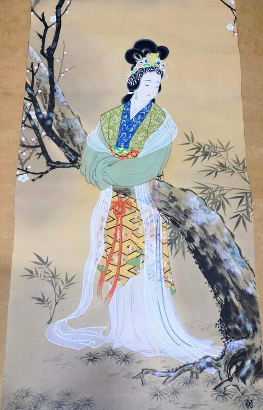 掛け軸 梅 花 木の下 佇ずむ 天女の様に 美しい 高貴 中国の女性? 日本画 全体にシミあり 箱なし 作者不明 詳細不明 年代不明 骨董 上品
