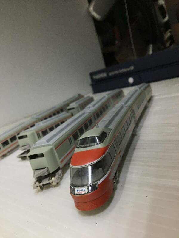 TOMIX TOMY MODEL RAILROAD SYSTEM N-SCALE 小田急　7000形　ロマンスカー　Nゲージ 