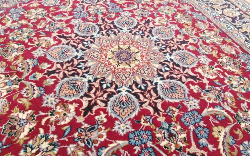 コルクウール 超上手オールド作品 イスファハン ペルシャ絨毯 未使用 ヴィンテージ シルク＆ウール 108cm×166㎝ 81万ノット トルコ絨毯