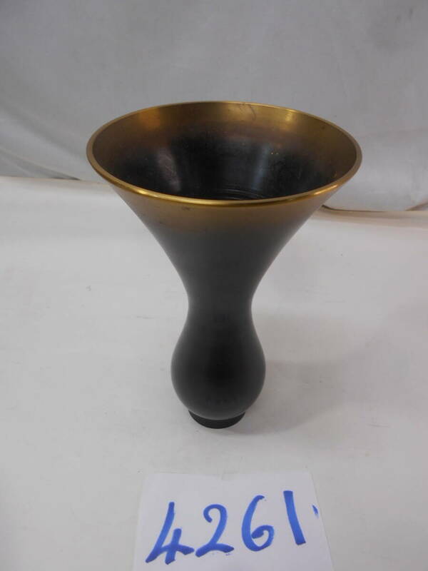 大雅堂4261　池坊　華瓶　銅製　師範所蔵品　華道具花器　高さ27㎝　径17㎝x17㎝　重さ1.43㎏　越前蔵うぶだし