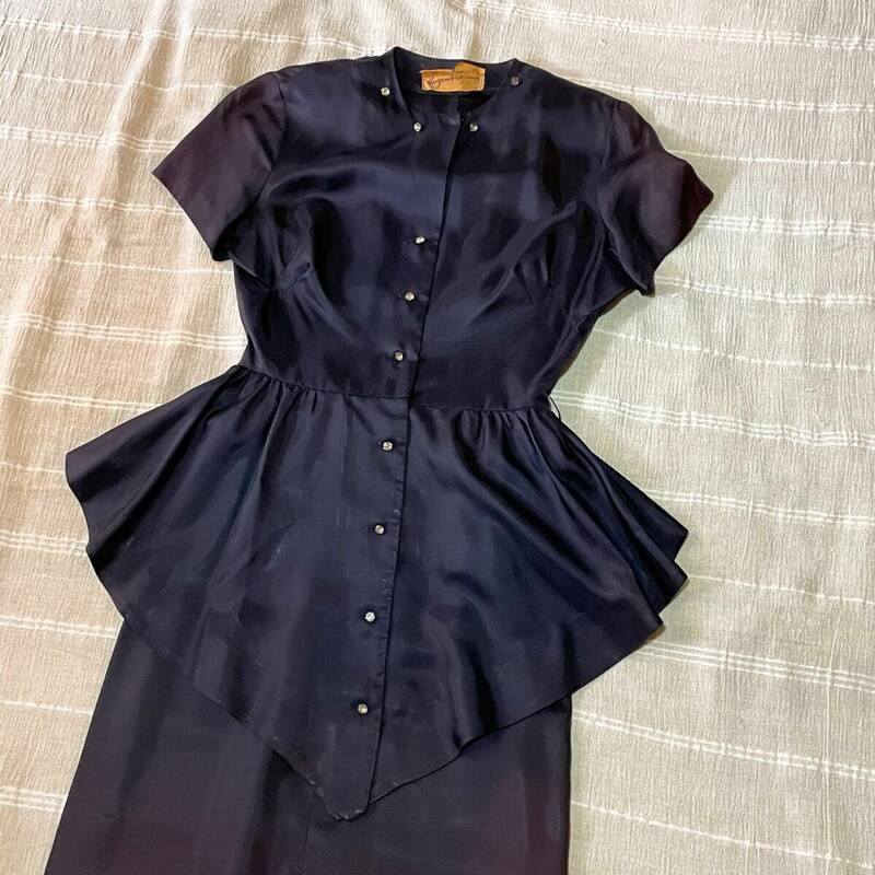 ヴィンテージ 1940's 1950's ブラック ペプラム レーヨン ドレス 黒 ビンテージ ワンピース 古着 ラインストーン ナス紺 結婚式 パーティー