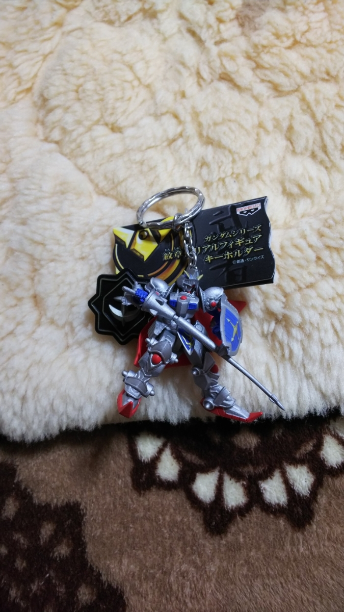 ガンダムシリーズ 紋章付リアルフィギュアキーホルダー ナイトガンダム 