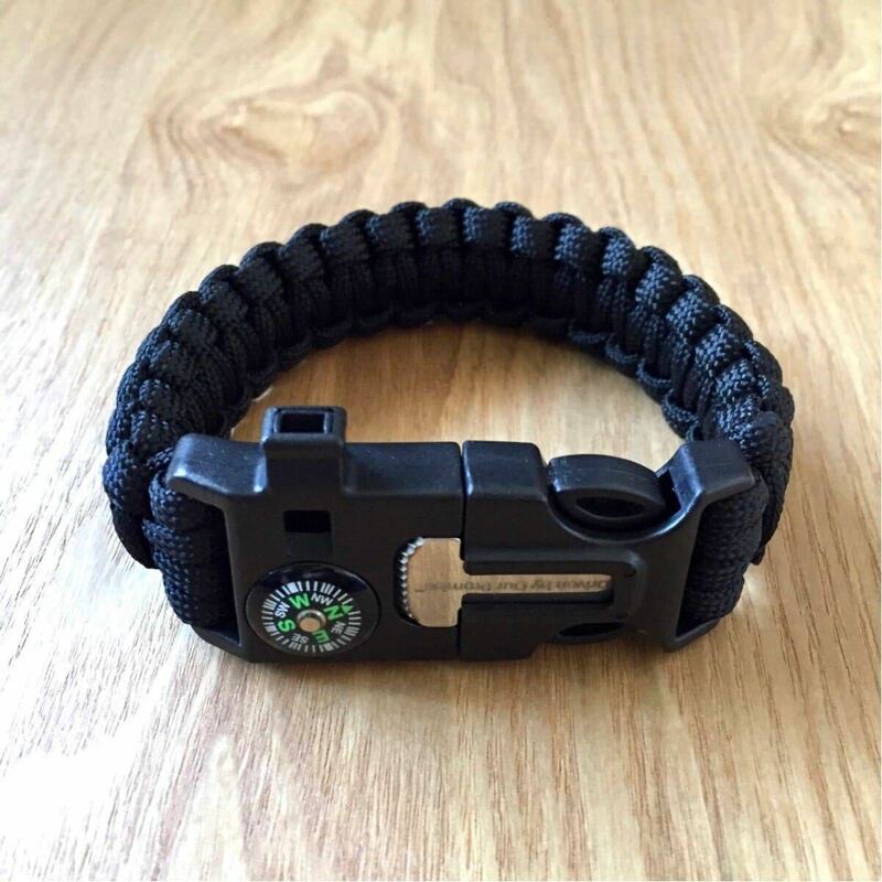 新品同様 BEAMS Survival Bracelet ビームス サバイバルブレスレット 腕輪 コンパス ブレード ホイッスル ファイヤースターター パラコード