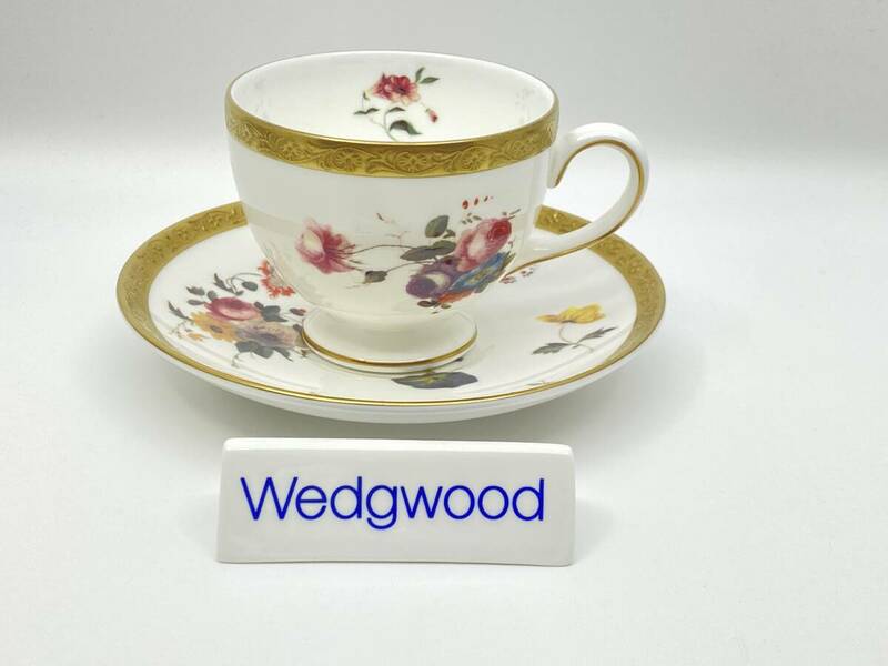 ＊レア＊ WEDGWOOD ウェッジウッド ＊RARE＊ FLORAL GOLD Tea Cup & Saucer フローラルゴールド ティーカップ＆ソーサー *L283