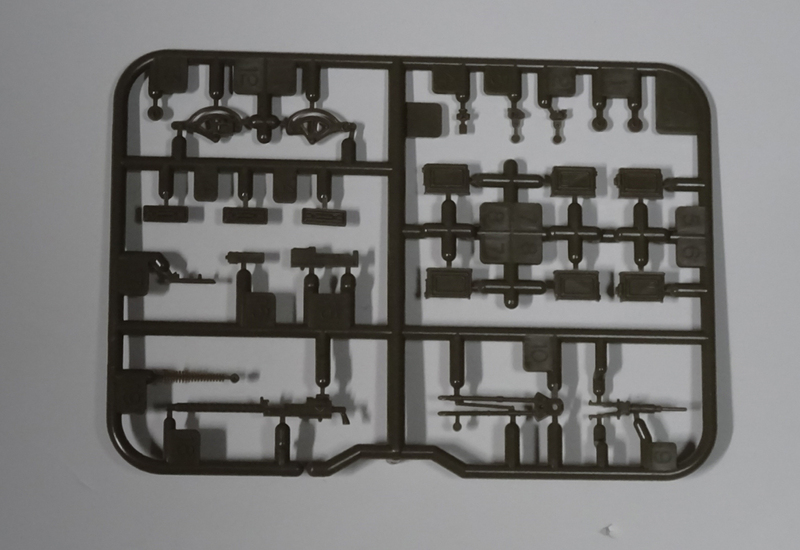 タミヤ 35360 1/35 アメリカ軽戦車 M3スチュアート後期型 BA M1919機関銃