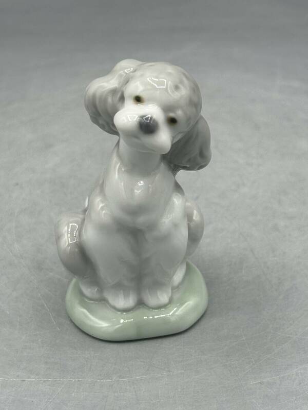 リヤドロ 陶器人形 生涯の友達 2000 ミレニアム 記念品 犬 プードル フィギュリン スペイン製 陶器 置物 リアドロ