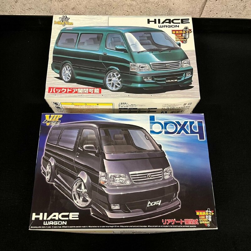 アオシマ ハイエースワゴン 99年式 アメリカンホイールタイプ boxy ボクシー E.V.O装着車 1/24 2点セット プラモデル　032921w/T19（100）