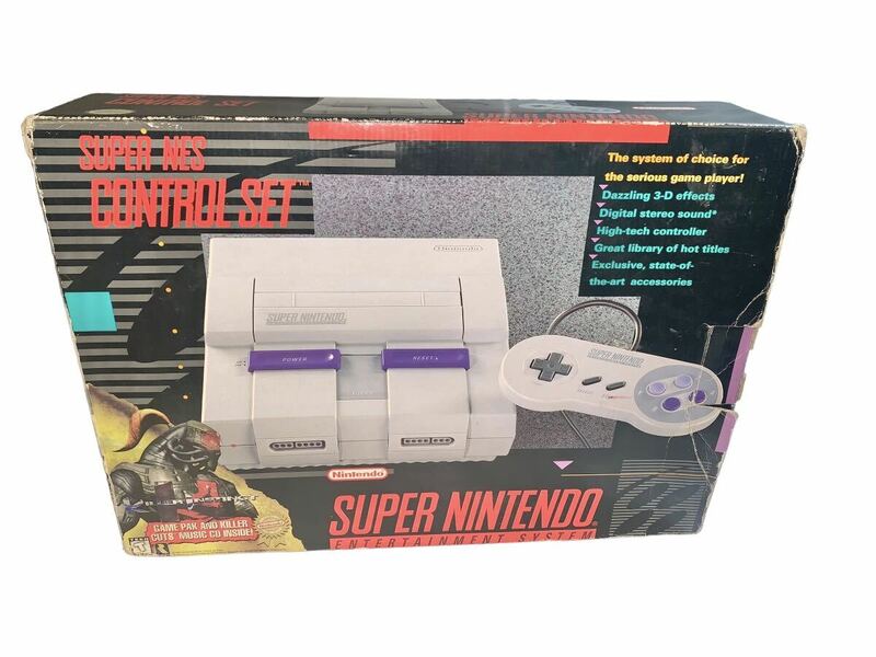 美品　SNES SUPER NINTENDOスーパーファミコン本体　北米版