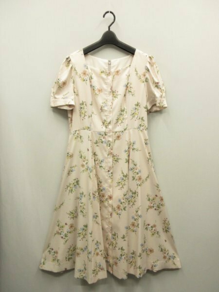 レッセパッセ　LAISSE PASSE★定価￥28600（税込）★洗える　ポリ混　花柄　フラワー　フローレットプリント　ワンピース　サイ40