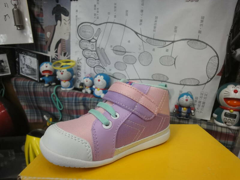 京都梅七コロナ克服元気回復セール第２弾！MOONSTAR チロリアンベビーシューズ　14.5cm パープル