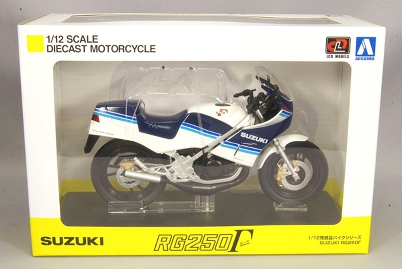 即決！ アオシマ スカイネット 1/12 スズキ RG250 Γ ガンマ 青×白 SUZUKI RG250 Γ 新品・未開封品