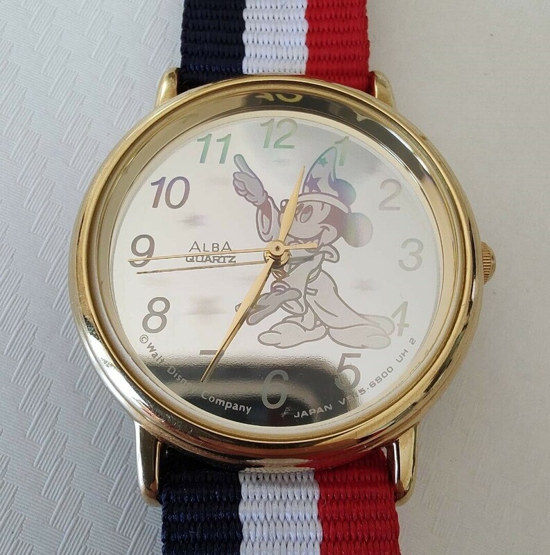 ◆セイコー　ALBA　ミッキーマウス　クオーツ腕時計　[V515-6C00]