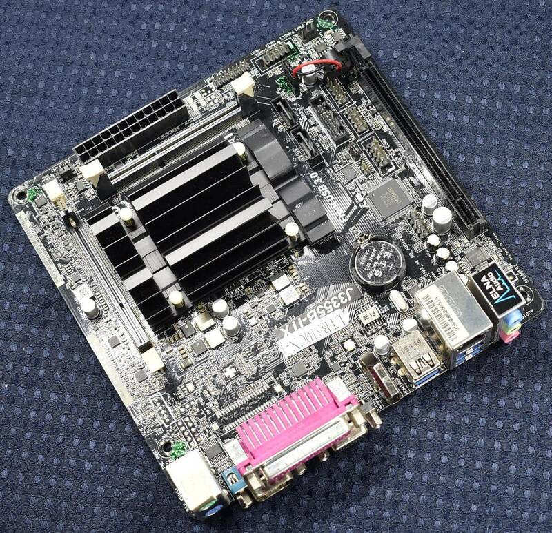(国内発送) ASRock J3355B-ITX REV:1.02 Intel Celeron J3355(Apollo Lake TDP10W) DDR3L Mini-ITX (管:PCM0 x2s