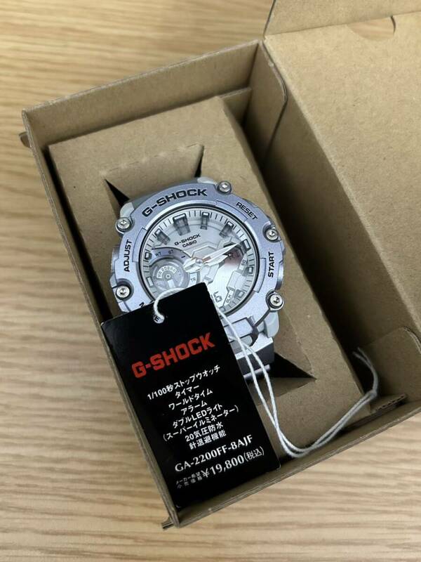美品 CASIO カシオ G-SHOCK Gショック ジーショック FORGOTTEN FURTURE クォーツ 腕時計 GA-2200FF-8AJF 稼動品