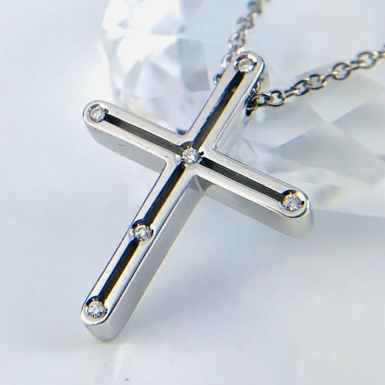 【77】 DAMIANI K18WG ダイヤ クロスネックレス D 十字架 シンプル オシャレ 17.5×14.0mm 全長 45㎝ 4.0ｇ （1503）