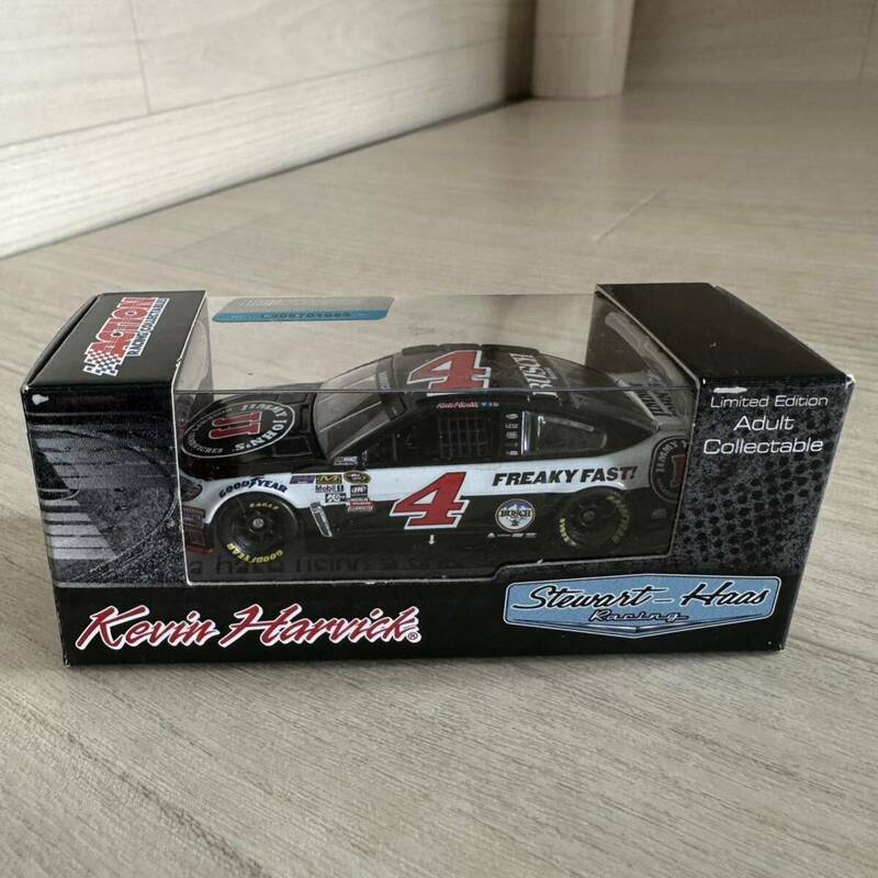 【A0314-18】未開封品『Action 1/64 ナスカー Kevin Harvick #4 Jimmy John's 2016 SS CX46865JNKH』ミニカー レーシングカー