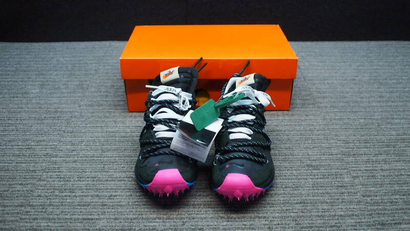 ▲Bに 3-106 OFF-WHITE NIKE WMNS AIR ZOOM TERRA KIGER 5 PINK オフホワイト ナイキ (CD8179-001)