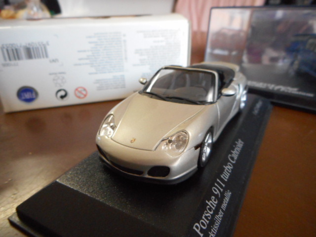 ★★1/43 ミニチャンプス ポルシェ 911 ターボ 996 カブリオレ シルバー Minichamps Porsche 911 Turbo cabriolet Silber 2003★