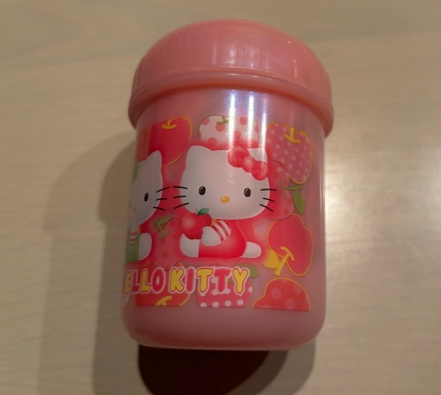 おしぼり　ハローキティ　タオル　入れ物　ピンク　オーエスケー　日本製　サンリオ　りんご　OSK　