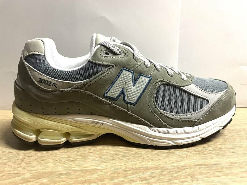 未使用 28cm D ニューバランス M2002RNA グレー new balance