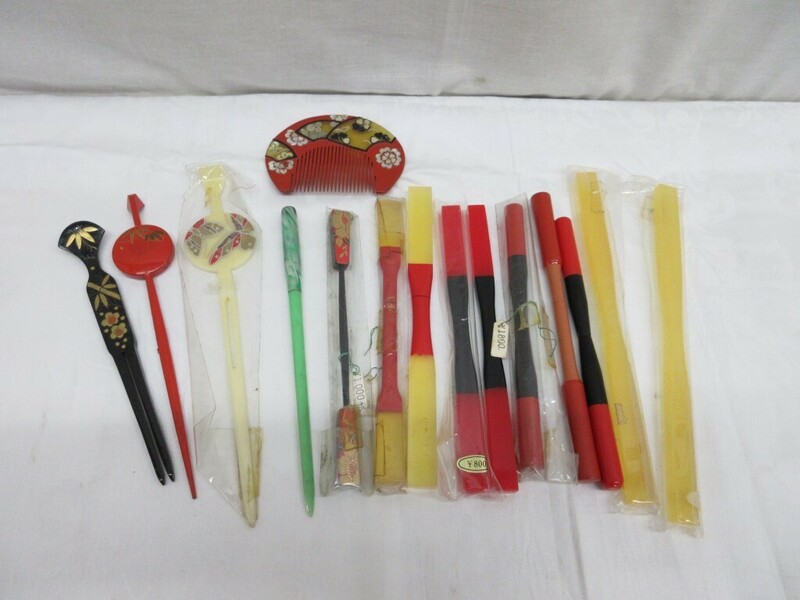 03Y059 【 レトロ・中古品 】 当時物 かんざし くし 全１０点以上セット 和装小物 現状渡し