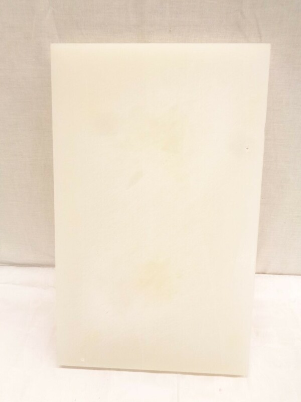 03A052 まな板 プラスチック サイズ(約)45.5×27.5×3㎝ 白 乳白色 中古現状品