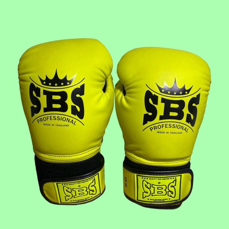 未使用品　SBS ボクシンググローブ　14オンス　マジックテープ式 格闘技