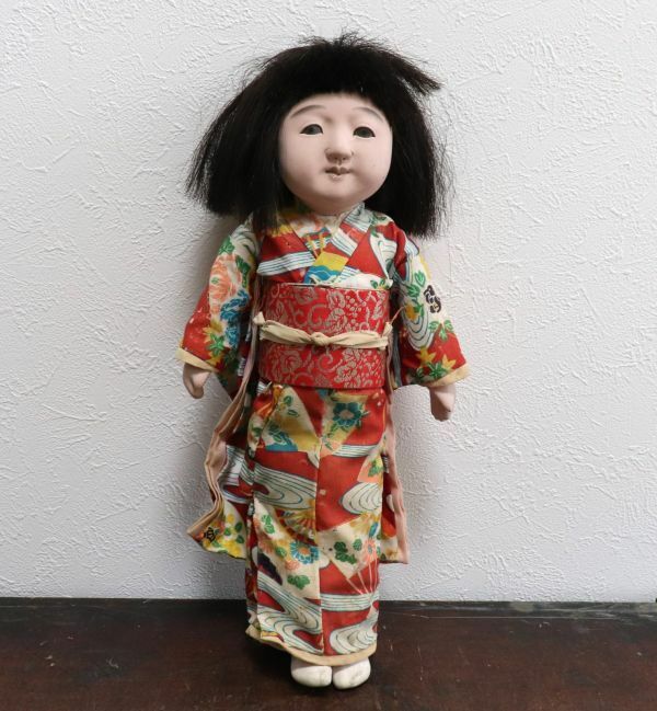 とてもかわいい古い女の子の市松人形 日本人形 n401