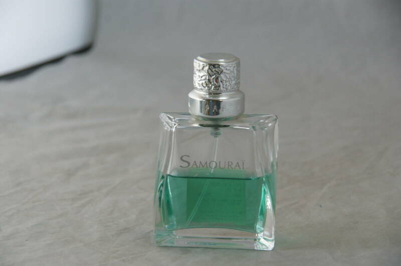 半分使用 アランドロン サムライ オードトワレ 50ml フランス製香水 SAMURAI