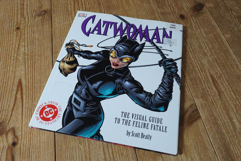 ■即決送料無料■「キャットウーマン」ハードカバー DCコミックス CATWOMAN