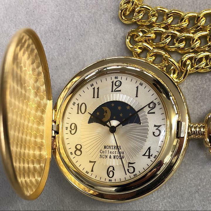 Montres collection 懐中時計 クオーツ式　ゴールドタイプ