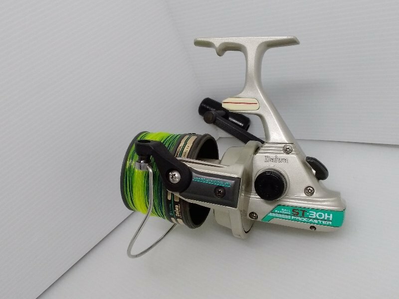 送料安 Daiwa ダイワ リール ST-30H BALL BEARING LONG CAST SPOOL 釣り フィッシング