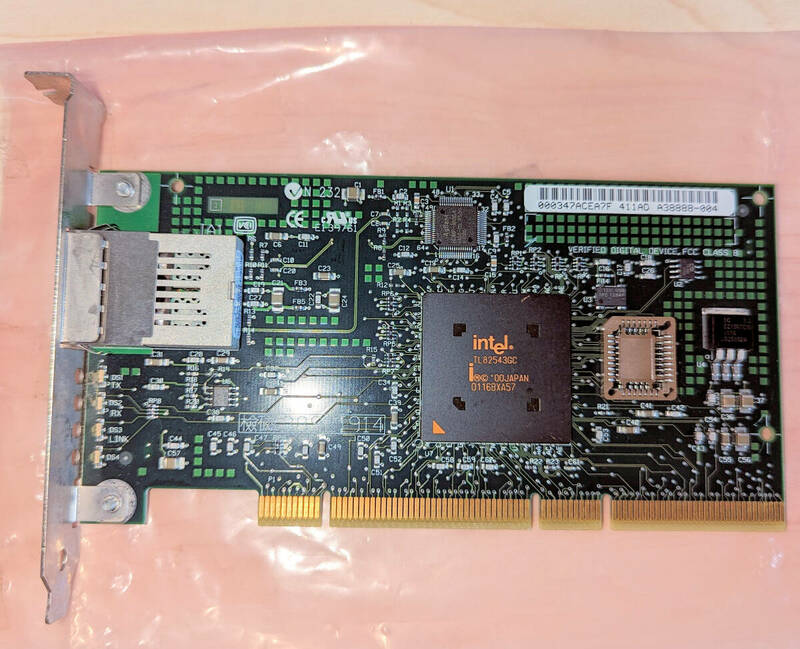 Intel PRO/1000F サーバーアダプタ ギガビットNIC,PCI