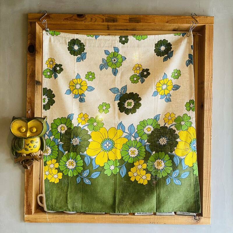 【USA vintage】flower cafe curtain fabric レトロ カフェカーテン 布