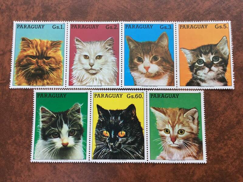 未使用　パラグアイ切手　1987年　猫　5種　