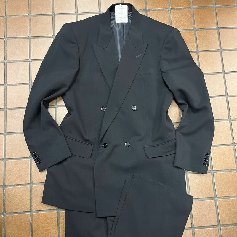 新品☆お買い得【AB8 3L相当★日本製】4Bダブルスーツ 礼服 メンズスーツ ブラックフォーマル 背抜き 冠婚葬祭 喪服 セットアップ 黒