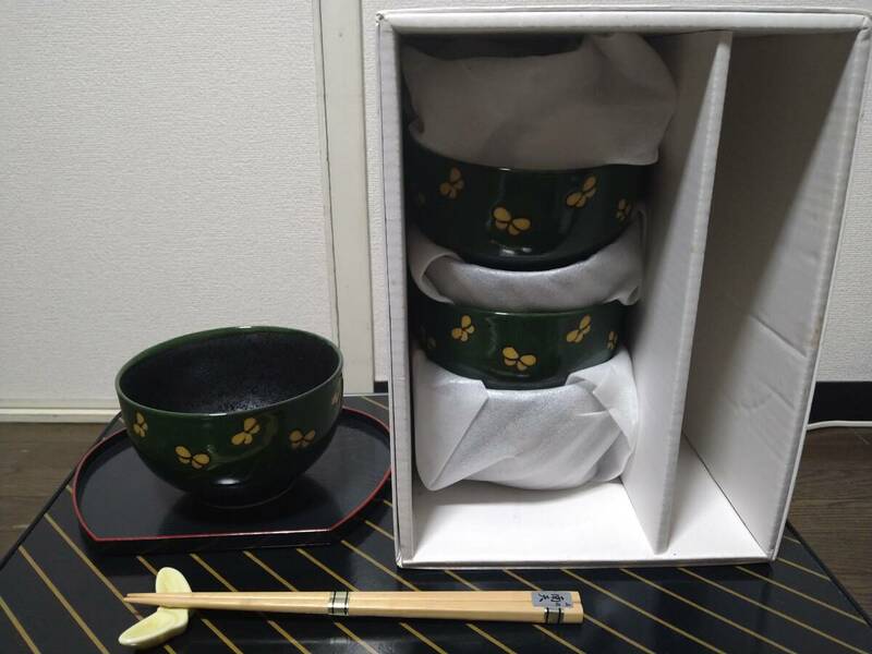 お椀　箸　お盆　箸立て　4点セット　茶碗　昭和レトロ　食器