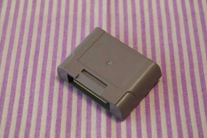 N64 コントローラーパック NUS-004 ■i4
