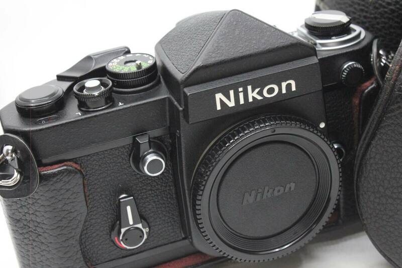 【動作確認済／希少／使用頻度少美品】 ニコン Nikon F2 チタン Titan ノーネーム ボディ 920万番 ケース CF-1 MT4236