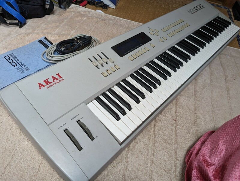 AKAI MIDI キーボード MX1000 MASTER KEYBOARD 中古