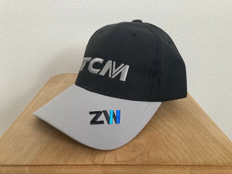 【TCM】ロゴ刺繍キャップ ZWシリーズ ホイルローダ 帽子 フォークリフト 建設機械 廃盤 企業物 未使用 非売品 