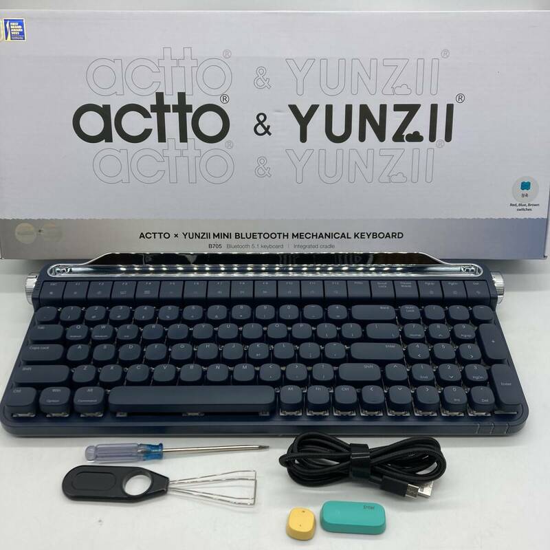 【通電確認済】YUNZII B705 タイプライター キーボード レトロ 100キー メカニカルキーボード Bluetooth 有線 Outemu 青軸 /Y16617-A1